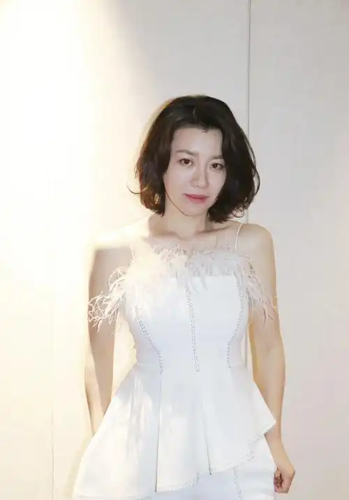 回顾刘琳我这辈子正确的决定就是39岁高龄为普通丈夫生儿子