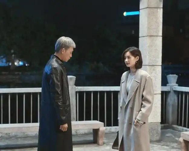 李一桐说和张译合作很过瘾,《狂飙》中两人搭戏绝了!