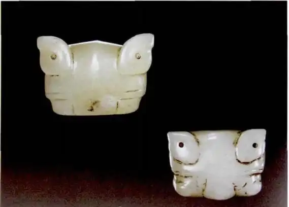 石家河文化 虎面纹玉器 中国国家博物馆藏