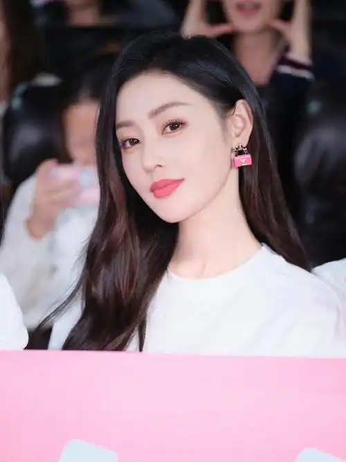 28一起就爱吧|前任4英年早婚|张天爱|爱吧_新浪新闻