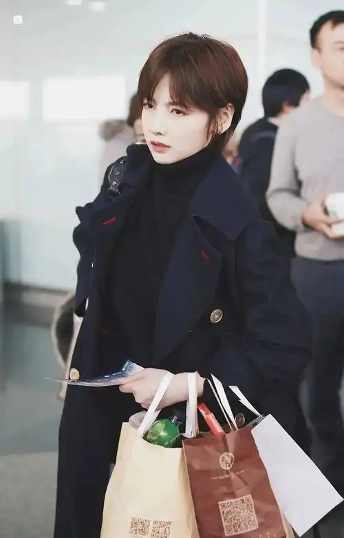 观秀组周末安利有感赵粤短发多图预警