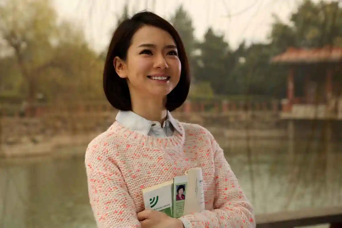 戚薇《我的播音系女友》张了了剧照图片