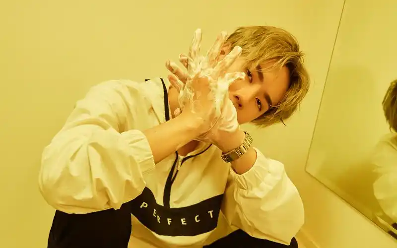 王一博时尚写真图片桌面壁纸