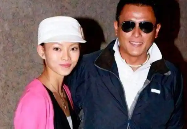 魏骏杰|滕丽名|张利华_新浪新闻