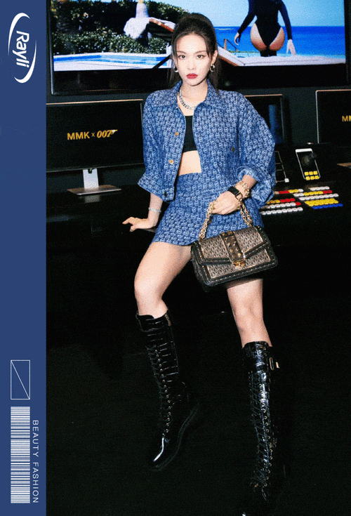 杨超越杨幂的高筒靴穿搭真的可以半永久