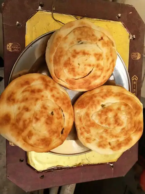 河南特产小吃农家无添加咸味五香烧饼正宗手工火烧馍北方面食包邮