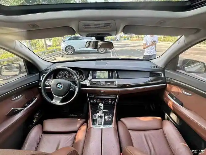 出宝马5系gt2013款535i领先型