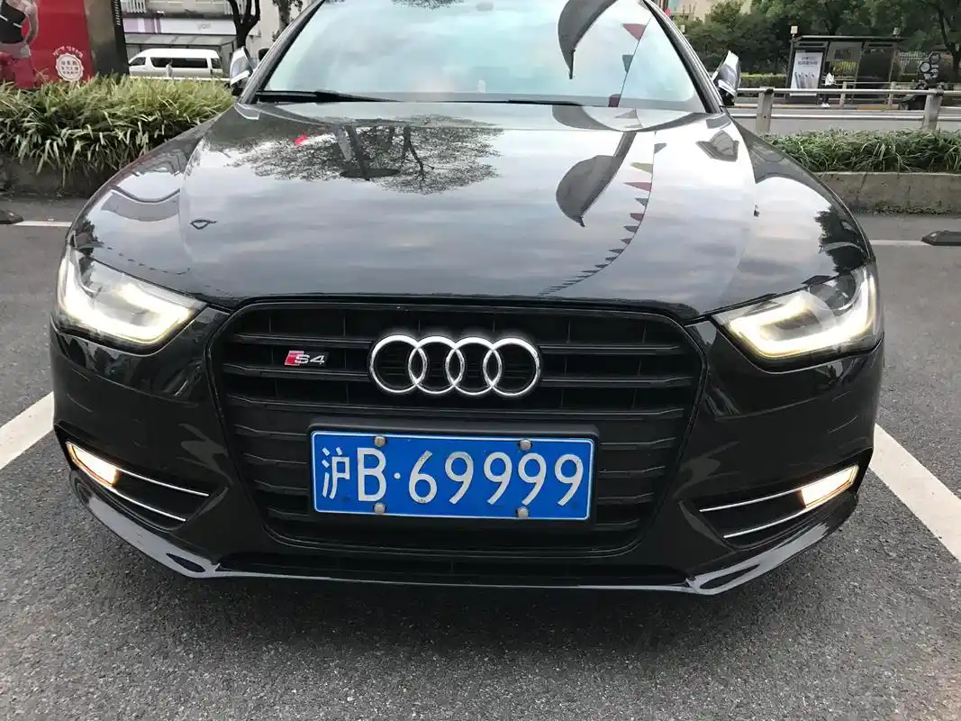 汽车蓝牌和黄牌是什么意思?