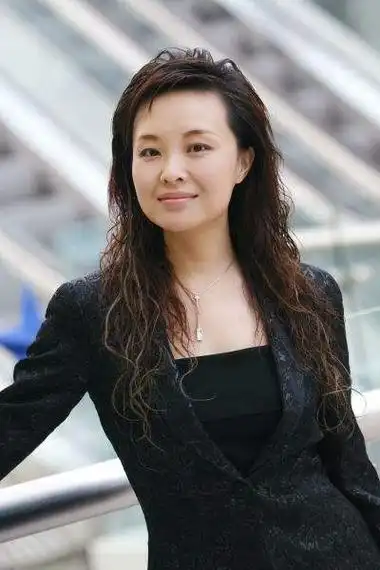 上海新闻女主持人名单,上海电台主持人名单表-图片大观-奇异网