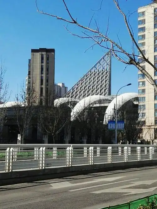 天津市滨海新区开发区顺达街24号泰达市民文化广场