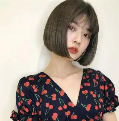 韩式气质短直发,简约彰显个性美_飘逸直发_女生发型大全