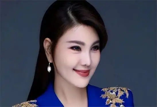 偷天换日,央视曾经的宠儿乌兰图雅,不再被世界所宽容