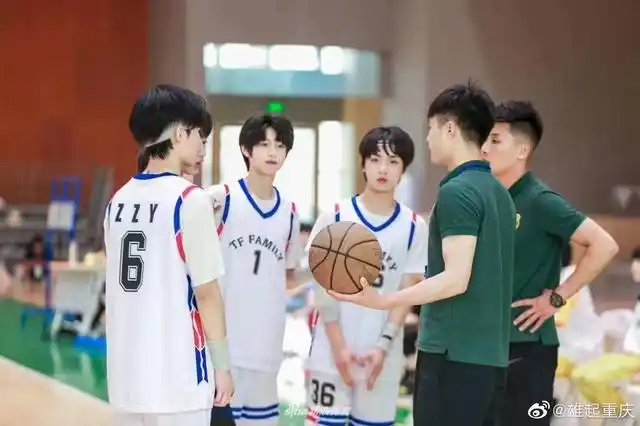 9           一组来自tf家族的夏日运动照,你关注了吗?