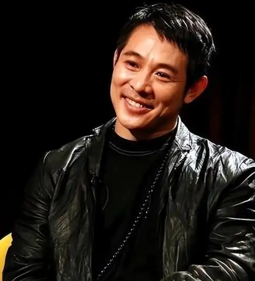 回顾李连杰后事一切从简不立碑不用办丧事树葬海葬都无所谓