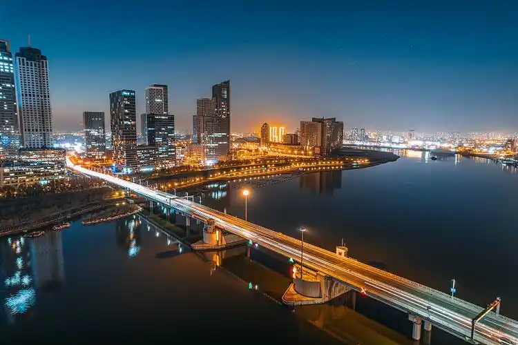 天津滨海新区夜景图片素材_id:vcg211226995171-vcg.com