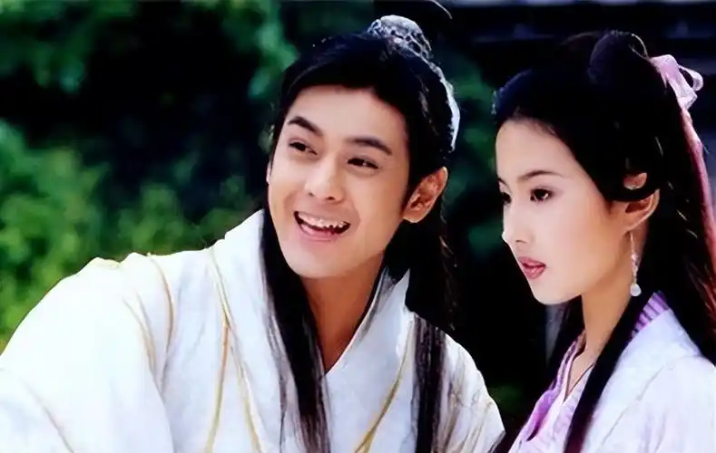 林志颖疑车祸后正式复工!穿貂大衣再扮段誉,晒拍摄日常帅气依旧