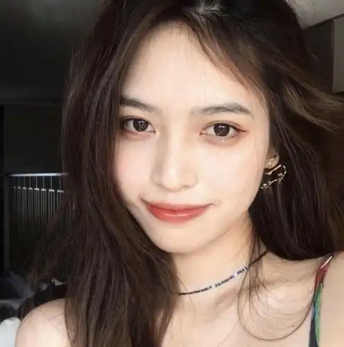 最有气质又优雅的美女头像,女生头像图片-回车桌面