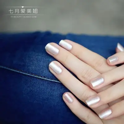 标签:贝壳白指甲油美国opi贝壳白指甲油 喜欢白色的妹子不如来看看这