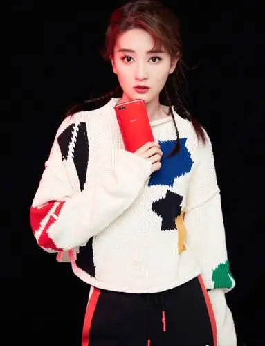 乔欣亲切乖巧的邻家女孩