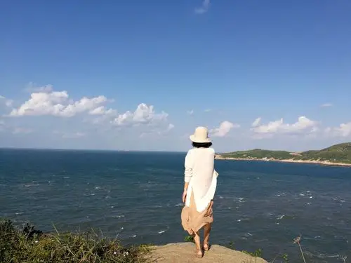 之旅 写美篇       在这块玩了很久,不得不说,碧蓝的大海确实震慑人心