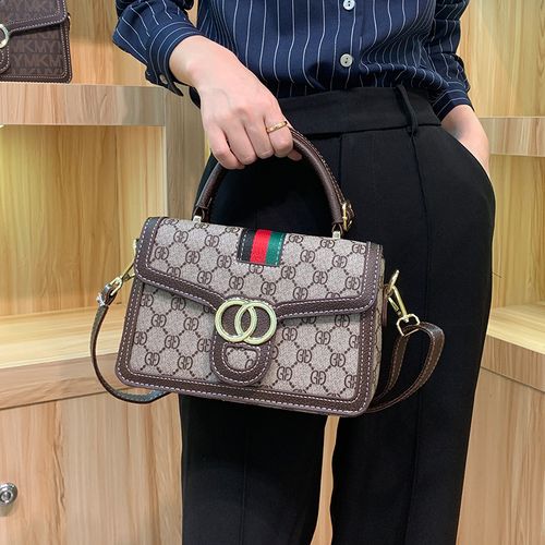 官网柜小方斜挎单肩小众包小众酷奇复古秋冬2022小方包