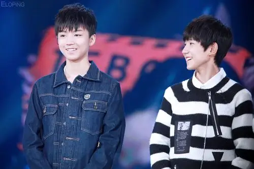 tfboys王俊凯王源 凯源 cr.logo