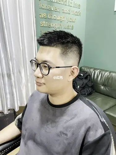 超短前刺飞机头