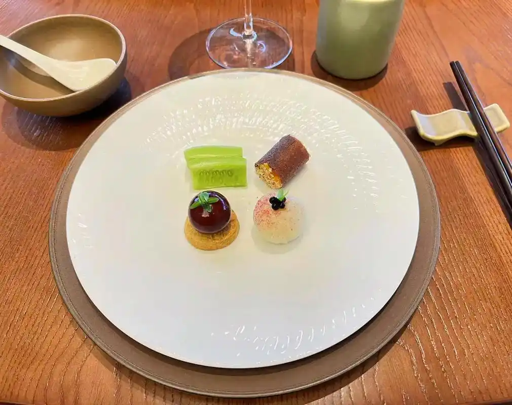 意境菜 #唯美食不能辜负 #冷菜 @潇 @羿城冷艺_兵 @ - 抖音