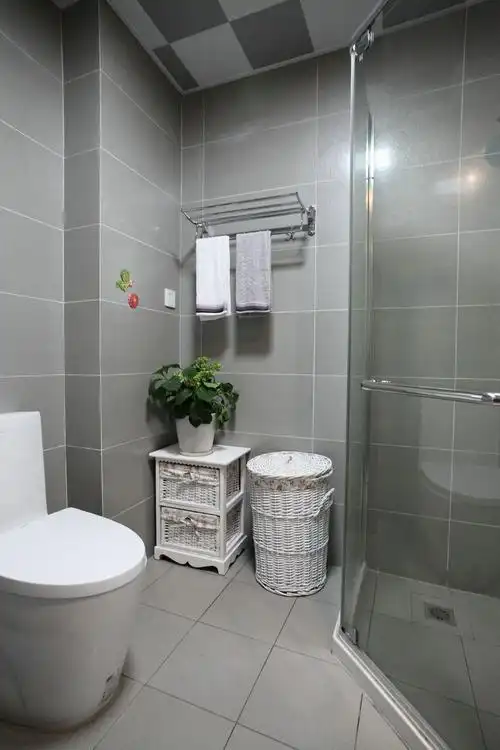 浴室装修效果图欣赏小浴室大空间