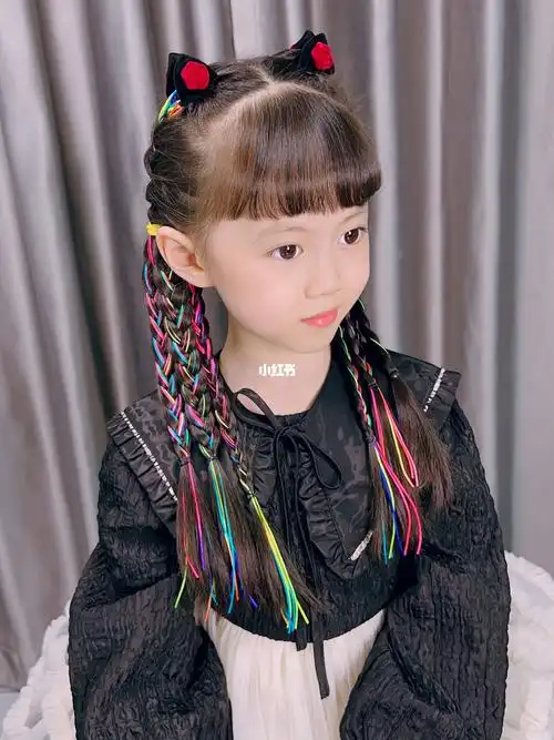 可爱猫耳朵彩绳编发教程