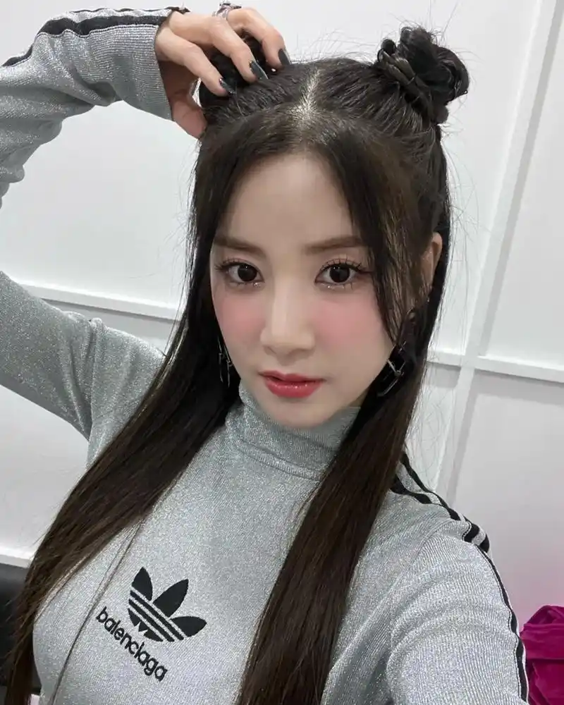 20230407 ins更新#朴初珑 #apink #美女  - 抖音