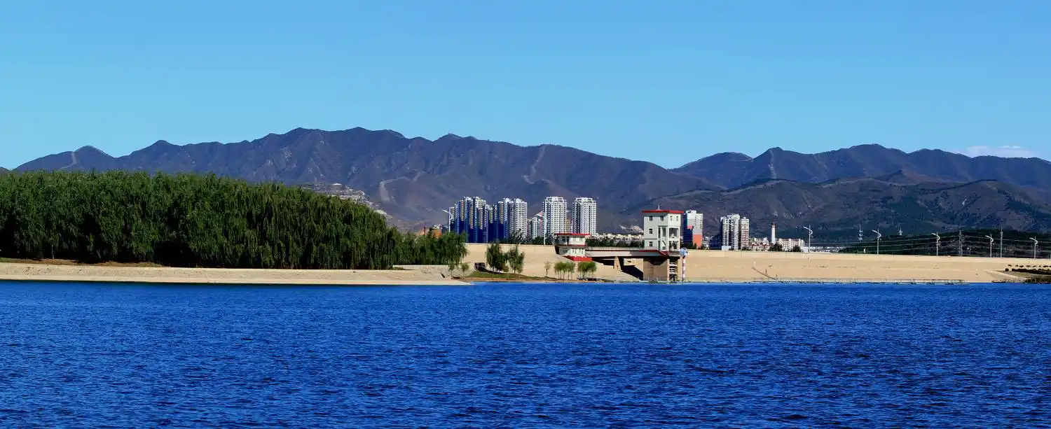 蓟县于桥水库,济南四门塔……细数那些水很清澈的旅游景点