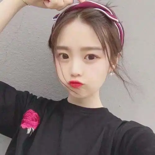 女生头像 嘟嘟嘴 可爱