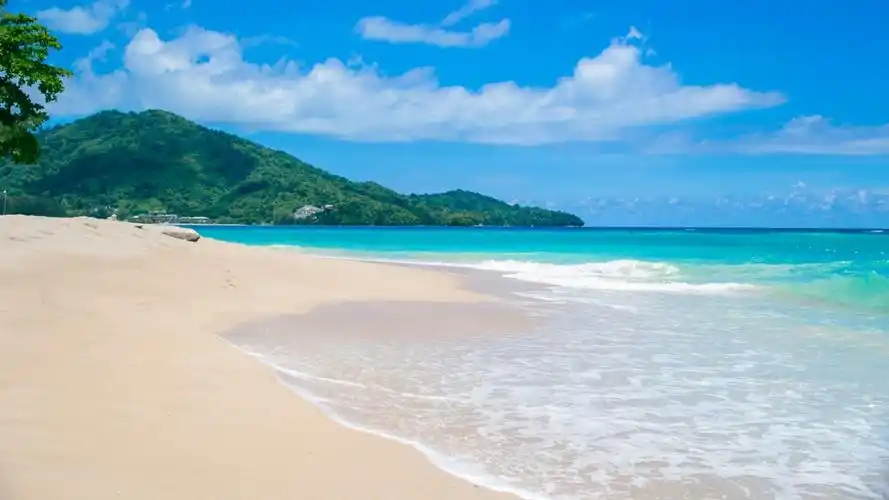 景色宜人的大海海边图片-风景壁纸-高清风景图片-第7图-娟娟壁纸