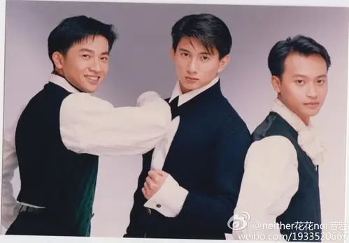 找这张小虎队的无水印的图片