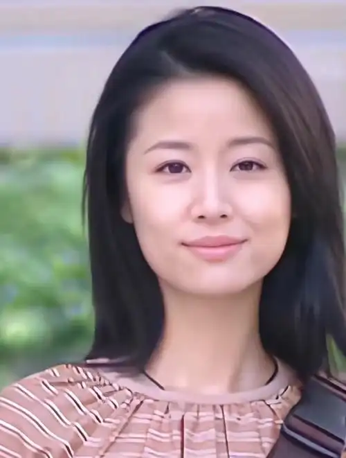 林心如笑起来很甜,网友:她的酒窝,我醉了