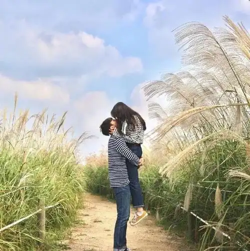 开封天翔811带你解锁情侣拍照新姿势