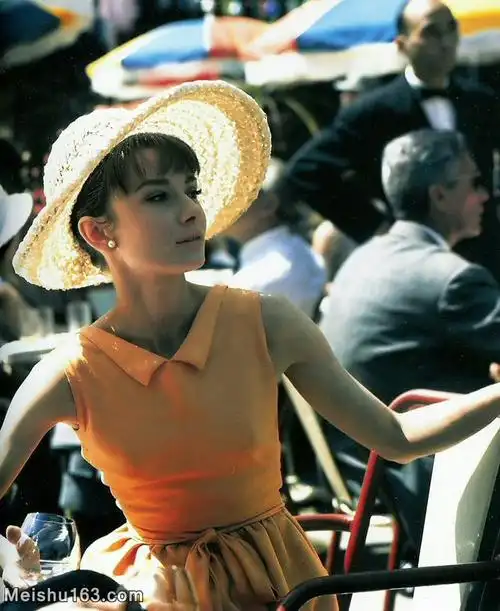 【欣赏级】fshd18241273-奥黛丽赫本经典老照片摄影图集13m-2000x2445