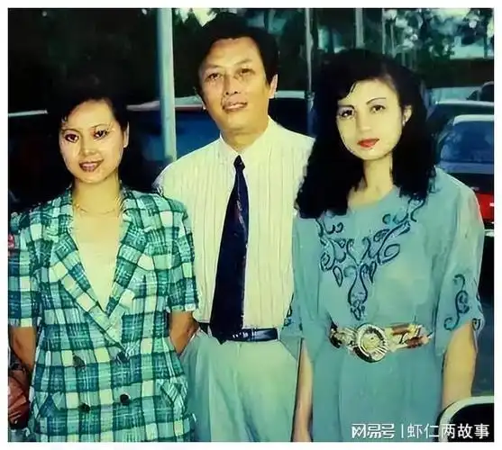 唐国强的亲生孩子,前妻与壮丽生下的,人生成两个相反的样子|演员|孙涛