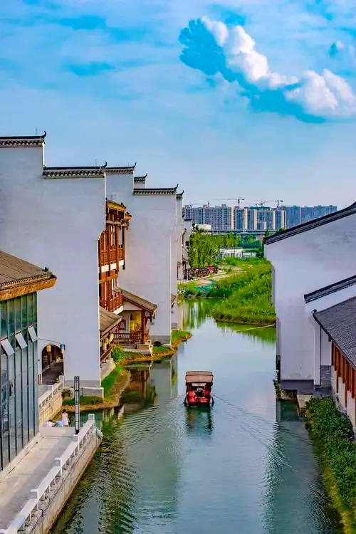 秋日水街锦绣江南