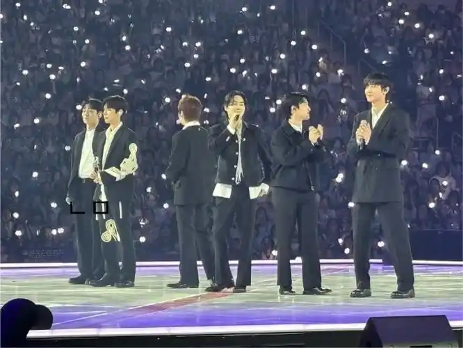 exo出道十二周年##exo永远的彼得潘