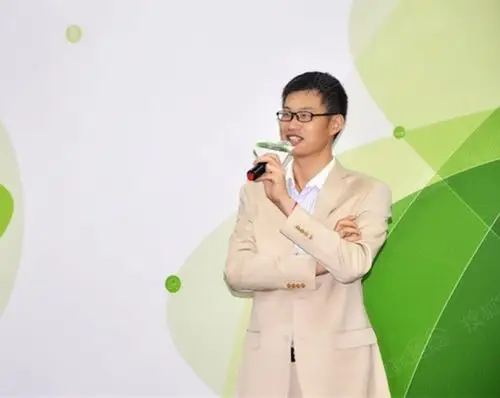 mlily梦百合索菲亚高调"闪婚" 资源共享赢未来