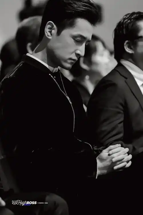 胡歌黑白照片一组