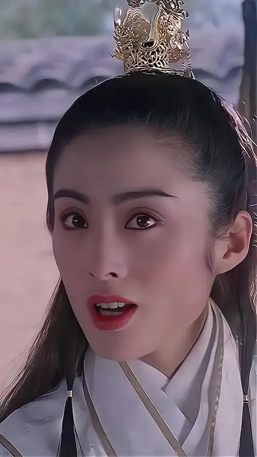 别以为粘个假胡子就是男人,论雌雄莫辨,这6位才是女扮男教科书