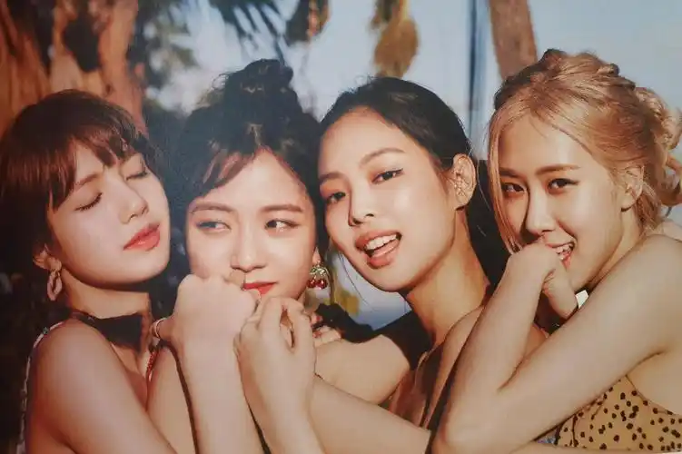 "其实爱都是双向的"