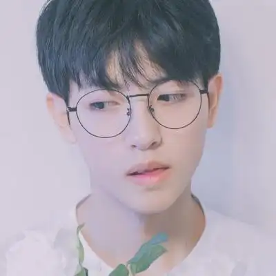 2019最火男生贴吧头像干净清新适合夏天超帅的男生头像精选