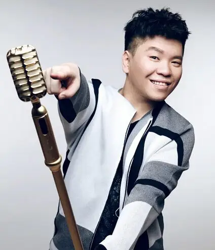 常石磊,1981年7月21日出生于广东省广州市,音乐创作人及歌手,毕业于