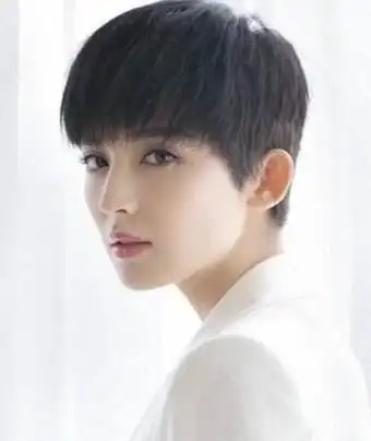 女士个性超短发发型图片中性气质超帅气_短发_女生发型大全