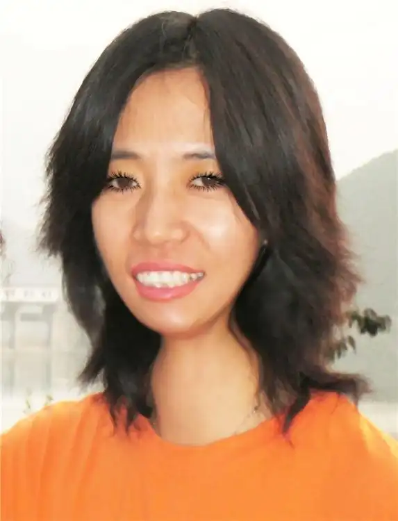 天生苦命,福少命薄的五种女人面相,财运差,一生劳碌难发达!