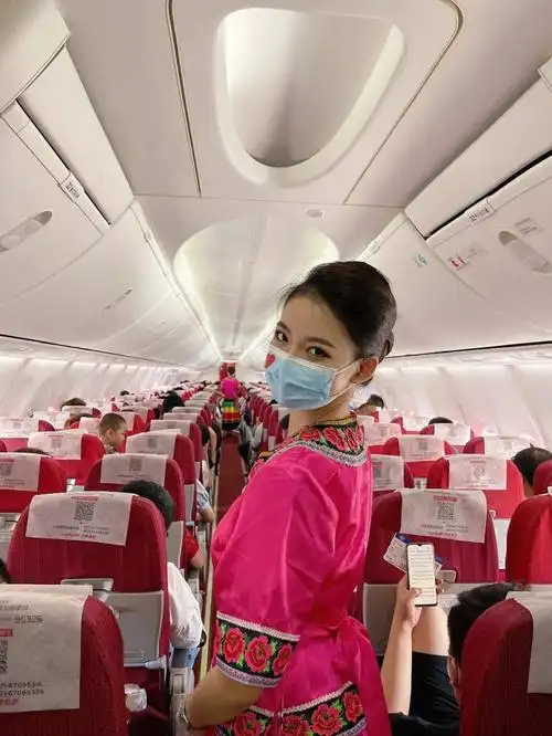 祥鹏航空邀您共度机上火把节,感受别样的少数民族风情_活动